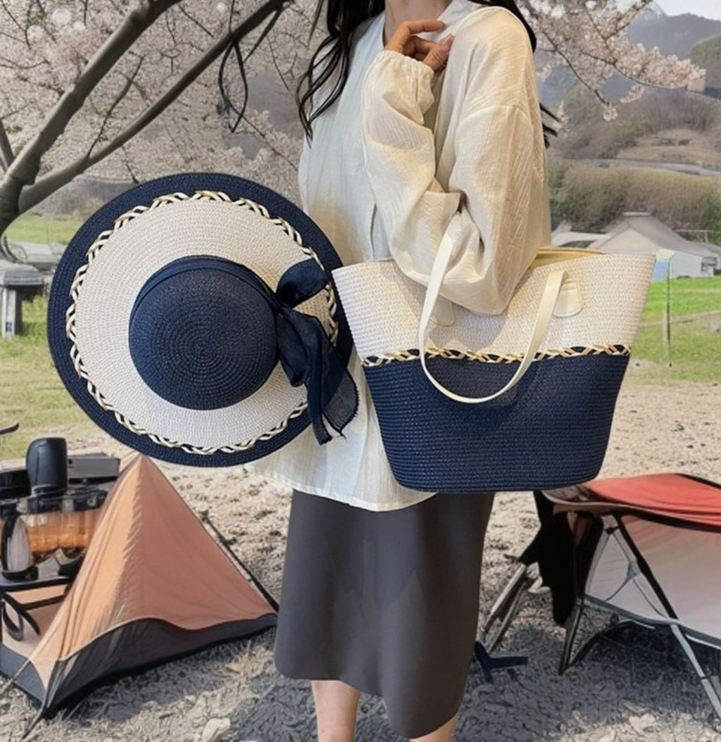 Beach bag and hat - شنطة وقبعة بحر
