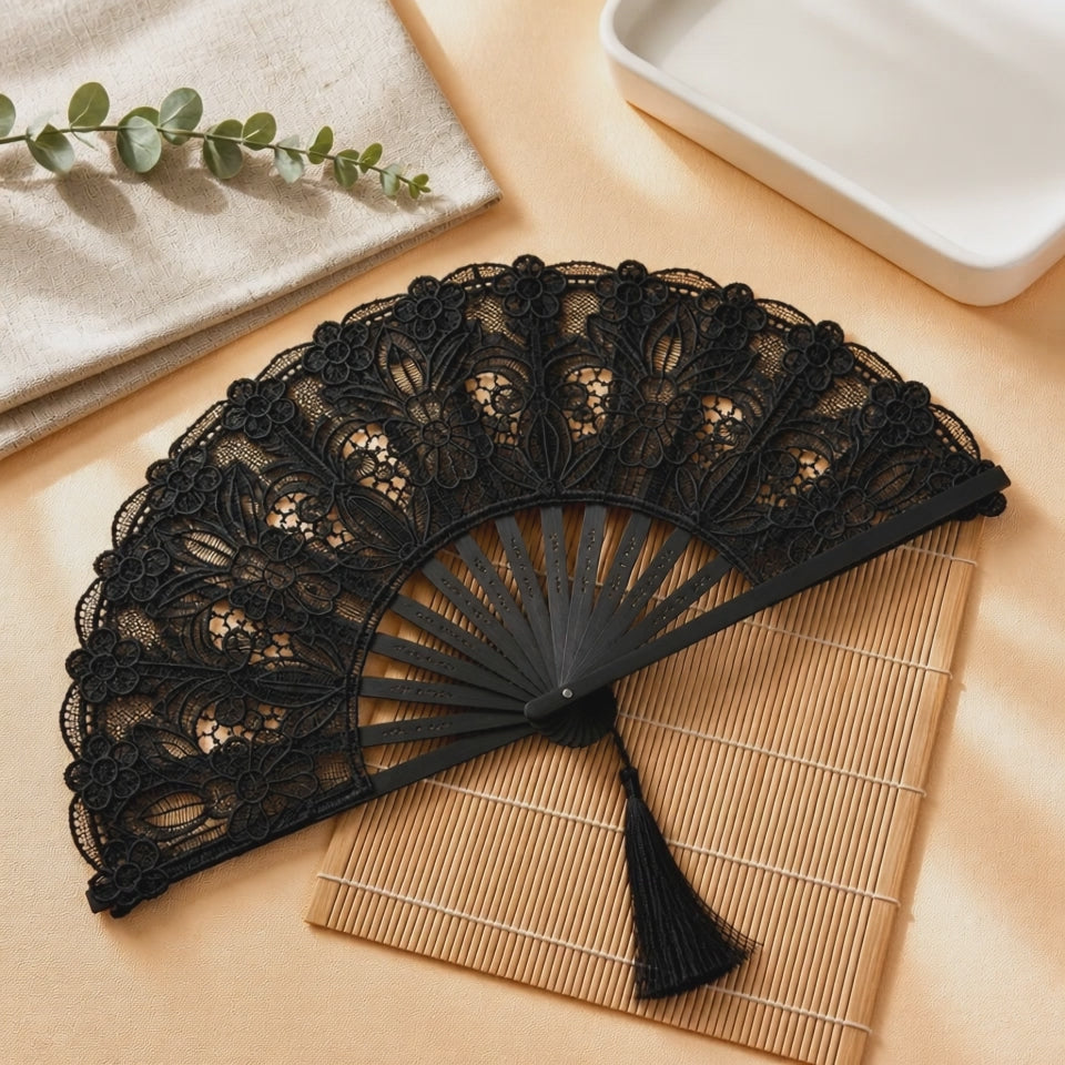 Hand fan 🪭