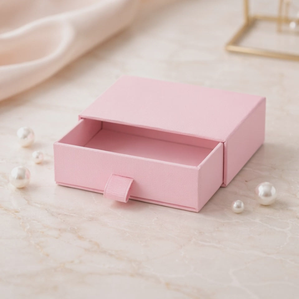 Box-A3 little box بوكس هدايا حجم صغير